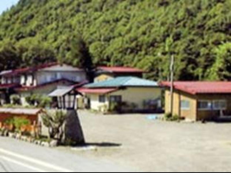 Iwatakiso Hotel Takayama  Exterior photo